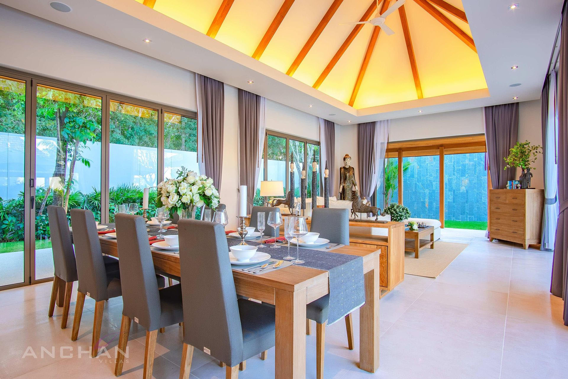 3-4 Bedroom Modern Tropical Style for Sale in Thalang, Phuket