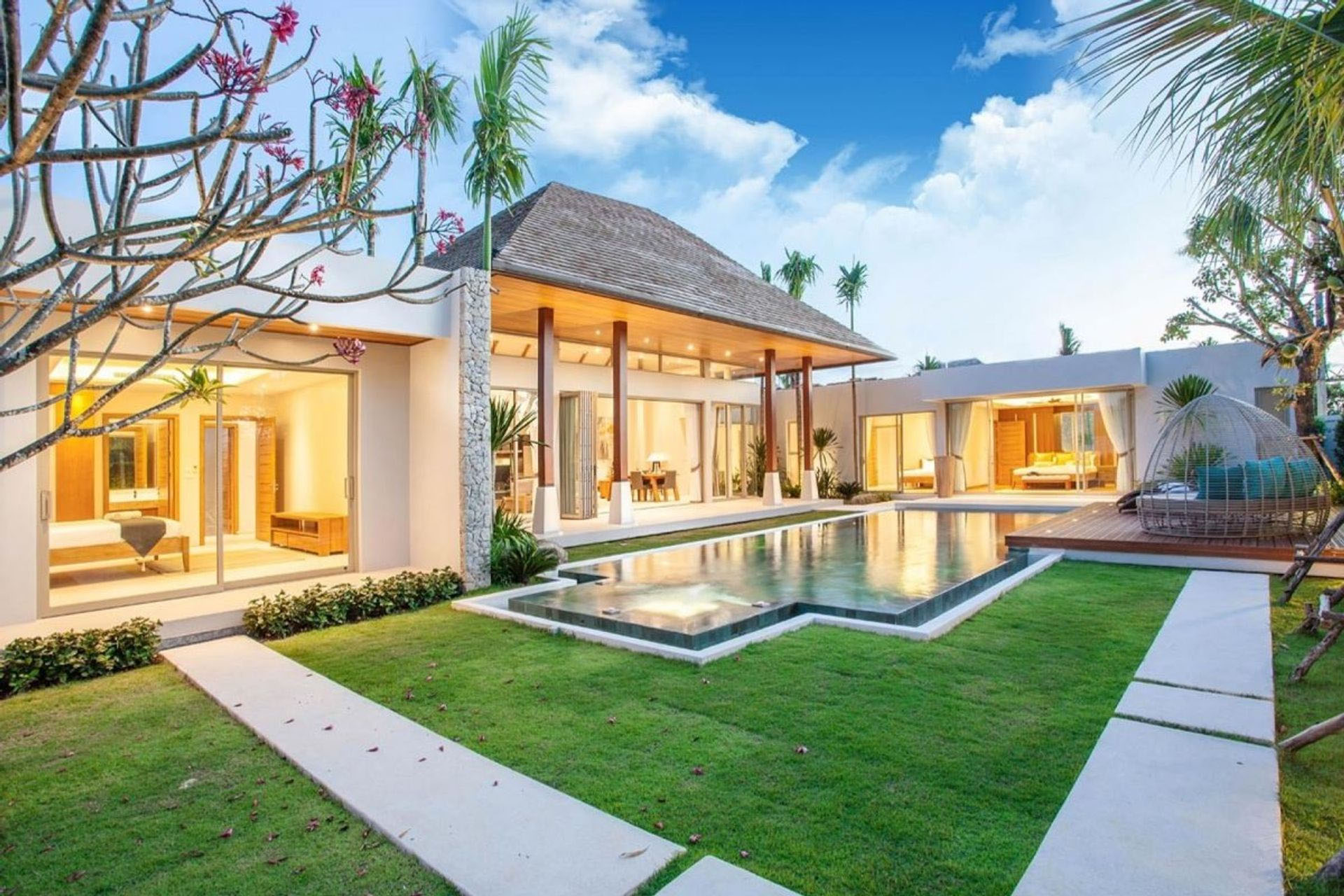 Luxury Villas for Sale and Rent at Choeng Thale, Thalang