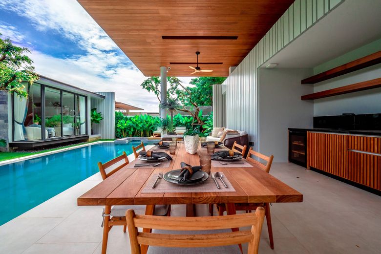 Modern 4 Bedroom Tropical Villa for sale in Thep Krasatti, Phuket