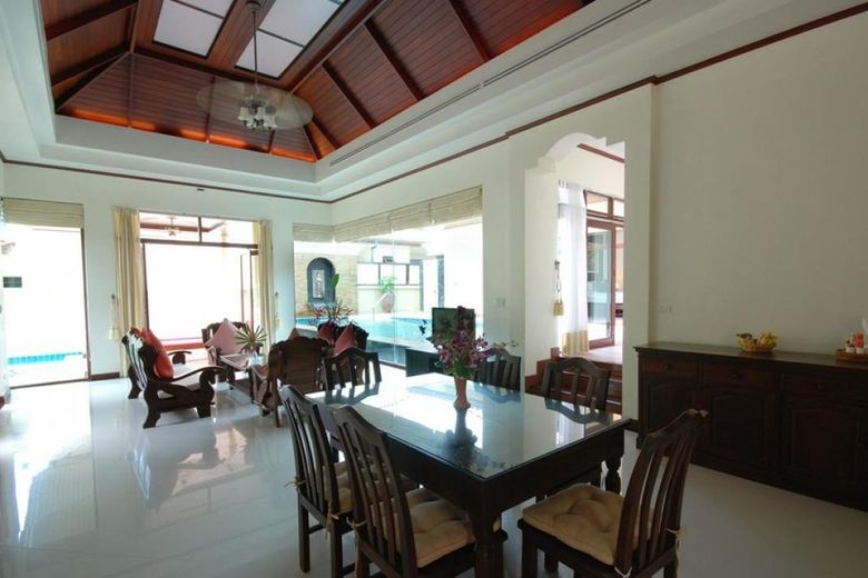 3 Bedroom Villa for Sale in Choeng Thale, Phuket