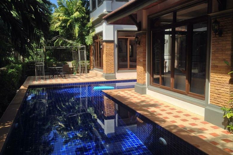 4 Bedroom Tropical Pool Villa for sale in Ko Kaeo, Phuket