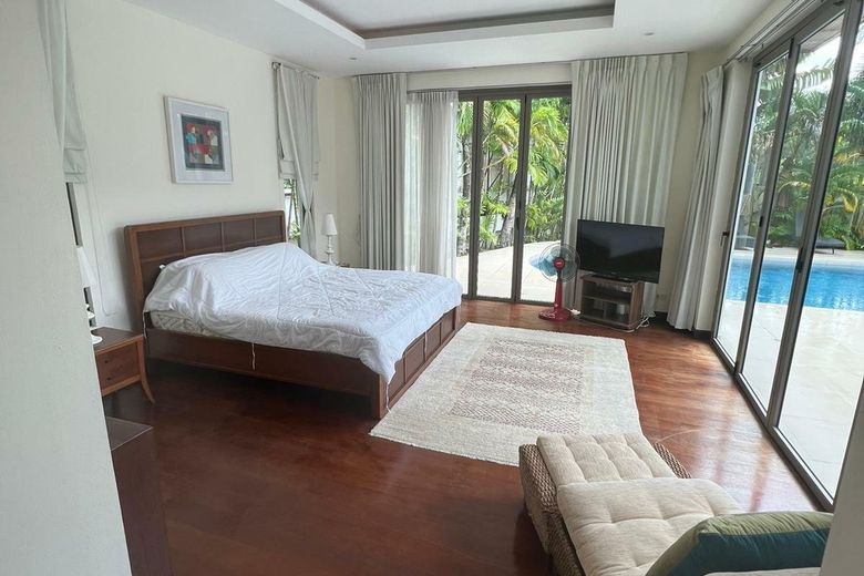 3 Bedroom Villa for Sale in Choeng Thale, Phuket