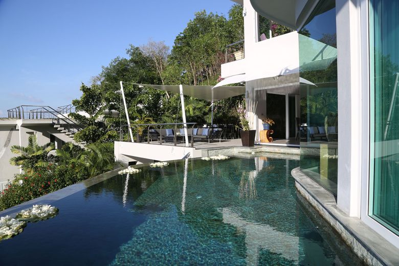 6 Bedroom Villa for Sale in Choeng Thale, Phuket