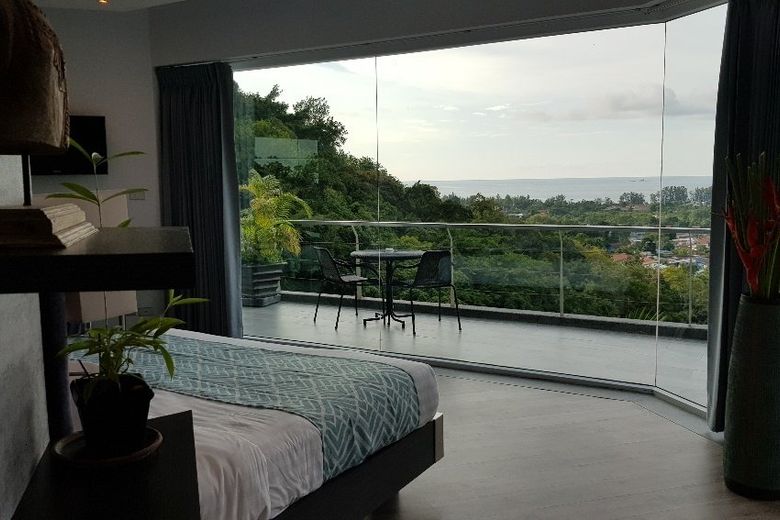 6 Bedroom Villa for Sale in Choeng Thale, Phuket