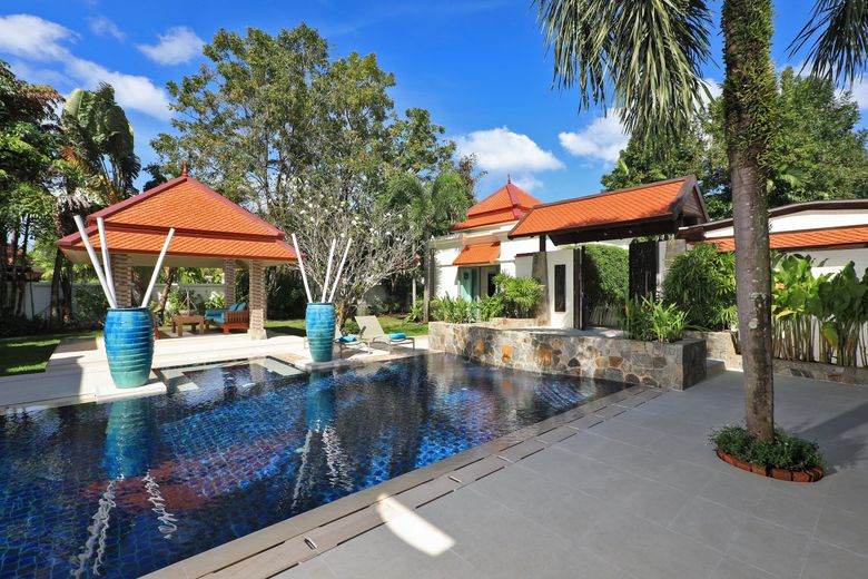 5 Bedroom Modern Villa for Sale in Choeng Thale, Phuket