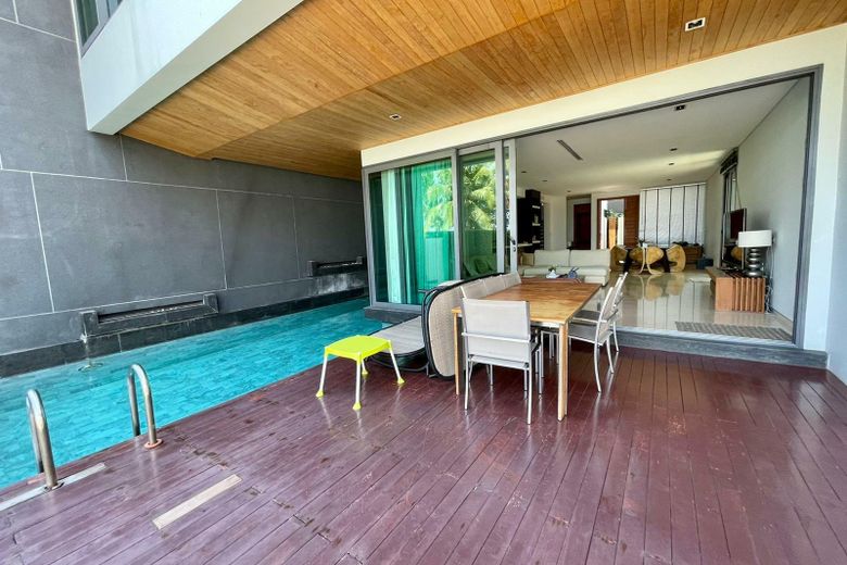 3 Bedroom Villa for Sale in Rawai, Phuket