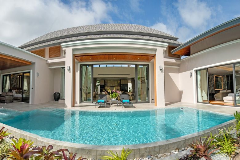 3 Bedroom Villa for Sale in Choeng Thale, Phuket