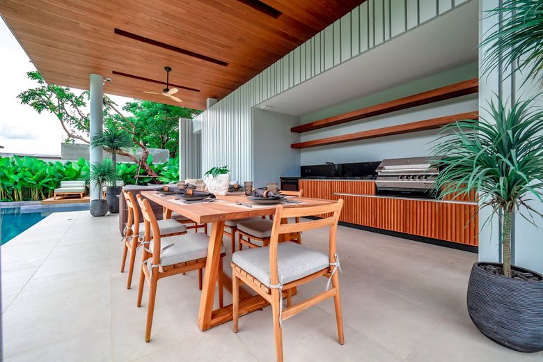 4 Bedroom Pool Villa for Sale in Thep Krasatti, Phuket