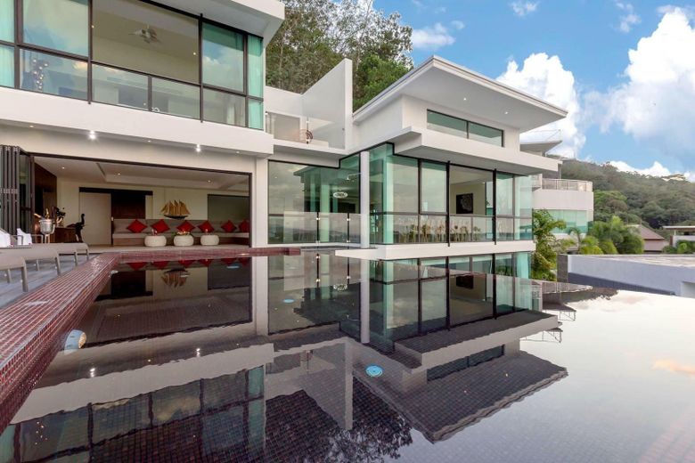 7 Bedroom Villa for Sale in Choeng Thale, Phuket