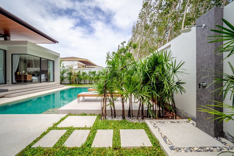 3 Bedroom Villa for Sale in Si Sunthon, Phuket