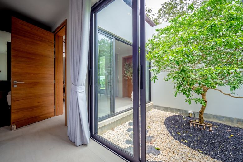 3 Bedroom Villa for Sale in Si Sunthon, Phuket