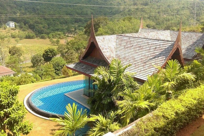 4 Bedroom Villa for Sale in Ko Kaeo, Phuket