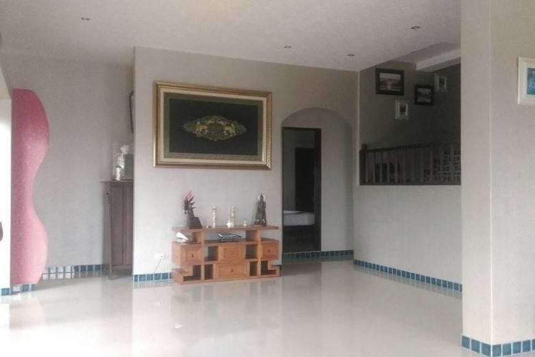 4 Bedroom Villa for Sale in Ko Kaeo, Phuket