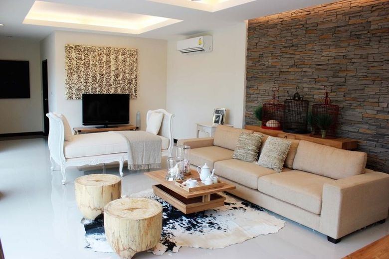 3 Bedroom Villa for Sale in Thep Krasatti, Phuket