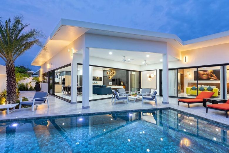 4 Bedroom Modern Villa for Sale in Rawai, Phuket