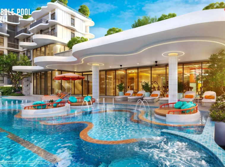 Fizz Kata, Phuket: Kids' bubble pool and jacuzzi, clubhouse gym behind glass