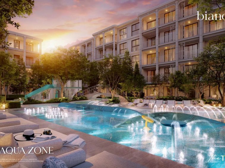 Biancana Surin, Phuket: Kids' aqua zone