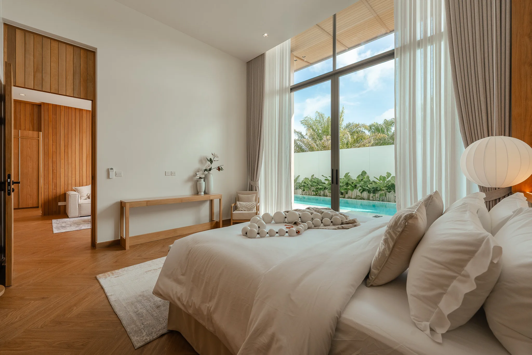 Mono Champaca: New 3-Bedroom Pool Villa for Rent in Thalang — photo 6