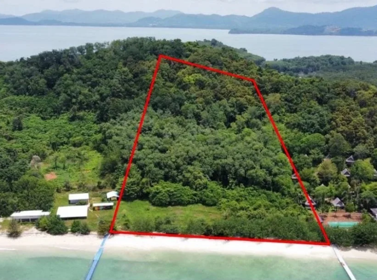 Beachfront Land on Koh Naka Yai Island, Phuket – 18 Rai — photo 1